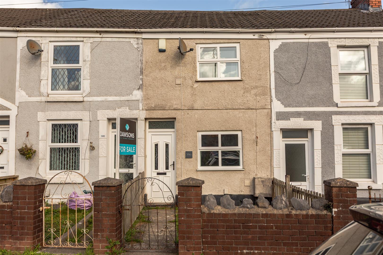 Carmarthen Road, Cwmdu, Swansea, SA5 8JX
